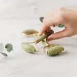 How To Use A Jade Roller: The Right way (Step-By-Step Guide)